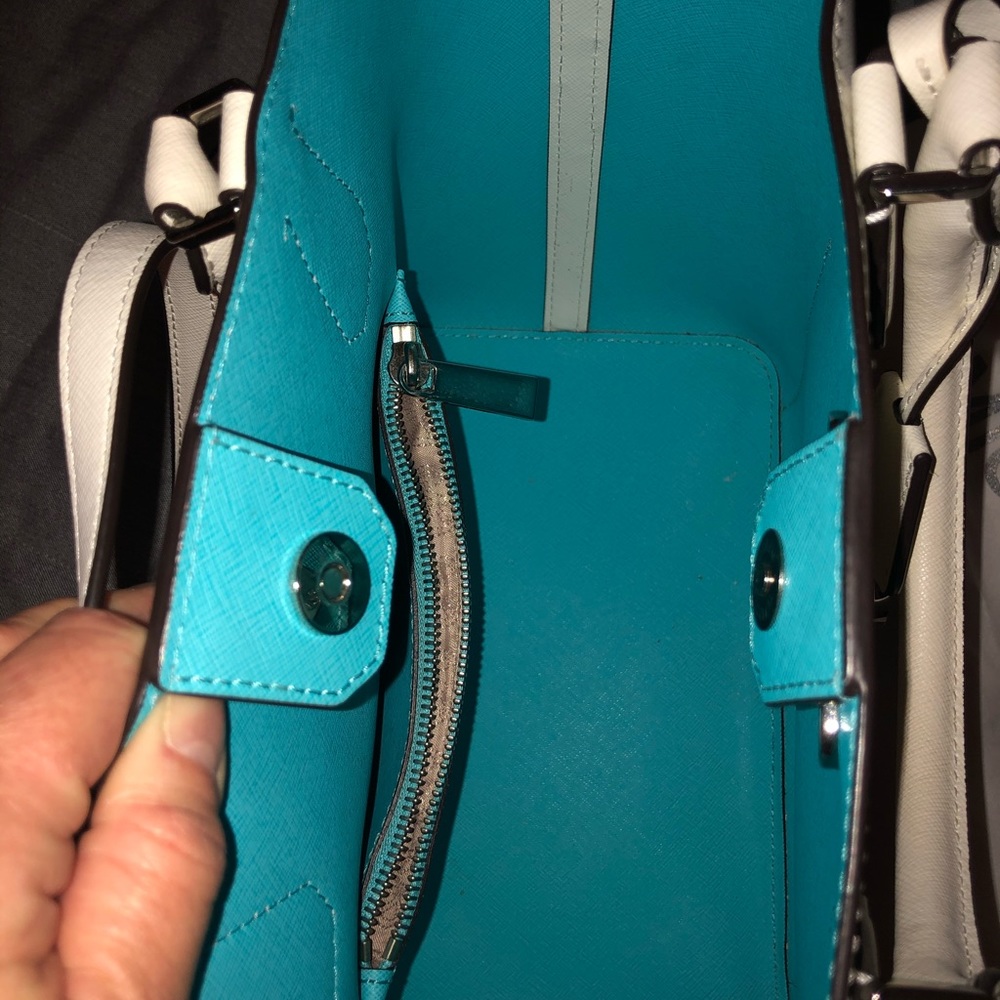 Michael Kors purse - Picture 8 of 8
